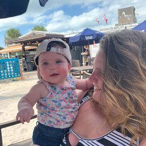 Meet your Posher, Joany